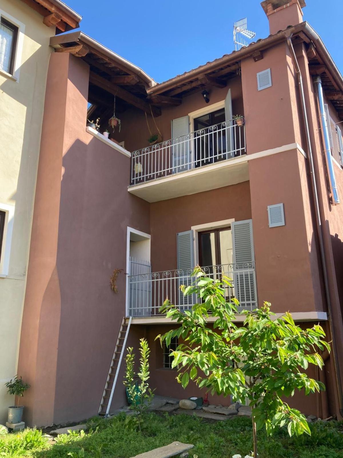 Il Vicolo Apartment Revello Exterior photo
